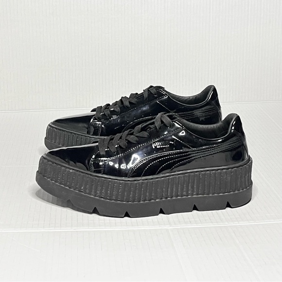 Stylish Women's Black Platform Sneakers - Picture 5 of 13